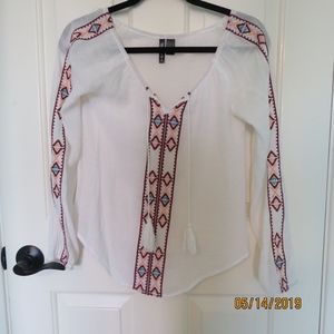 Flowy Long Sleeve w Tribal Print